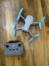 DJI Mini 2 SE Fly More Combo