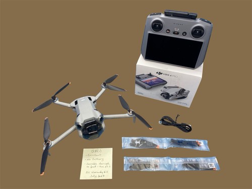Cosmetic damage dji mini 4 - damage*,